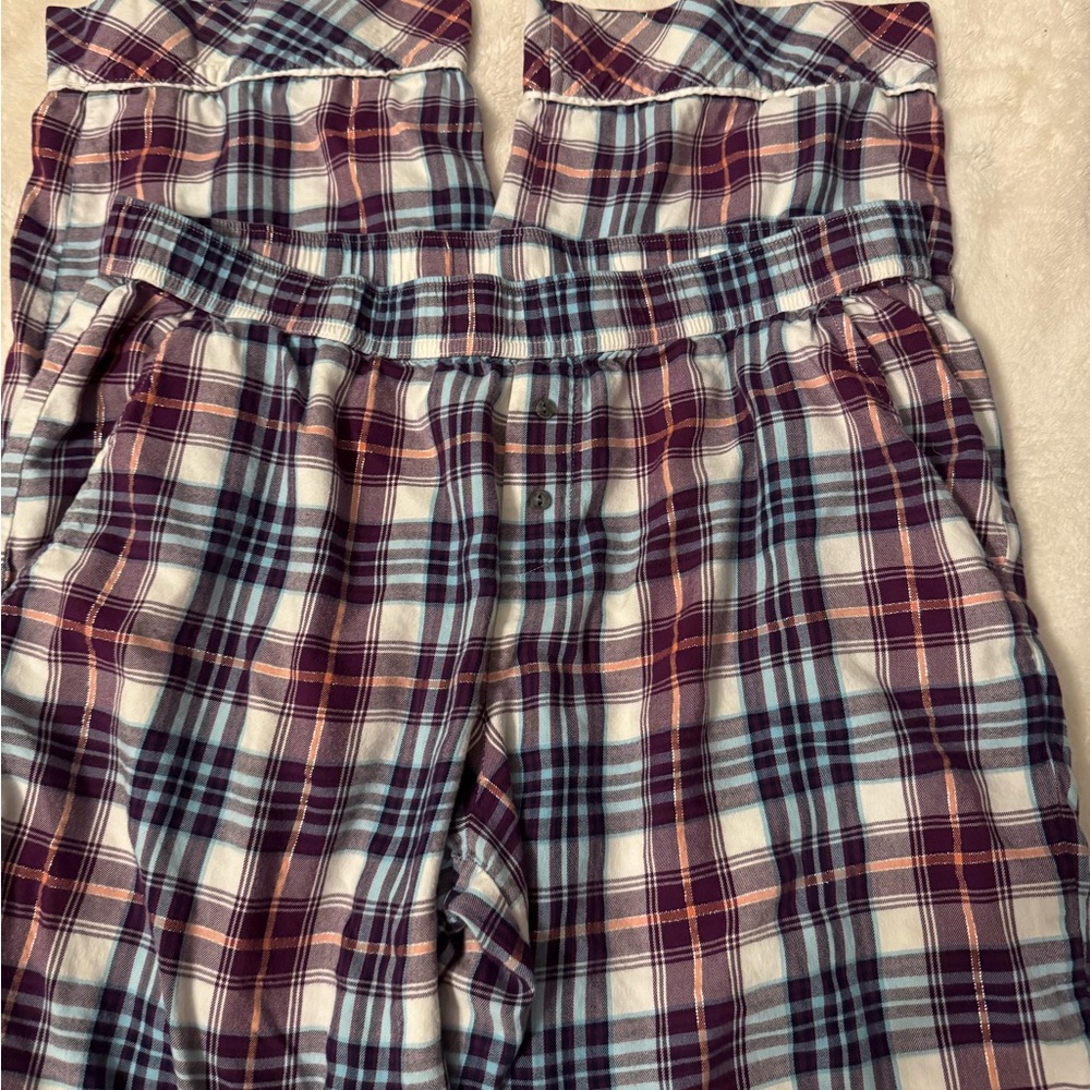 Victoria's Secret Purple and White Plaid Pants - Picture 2 of 4